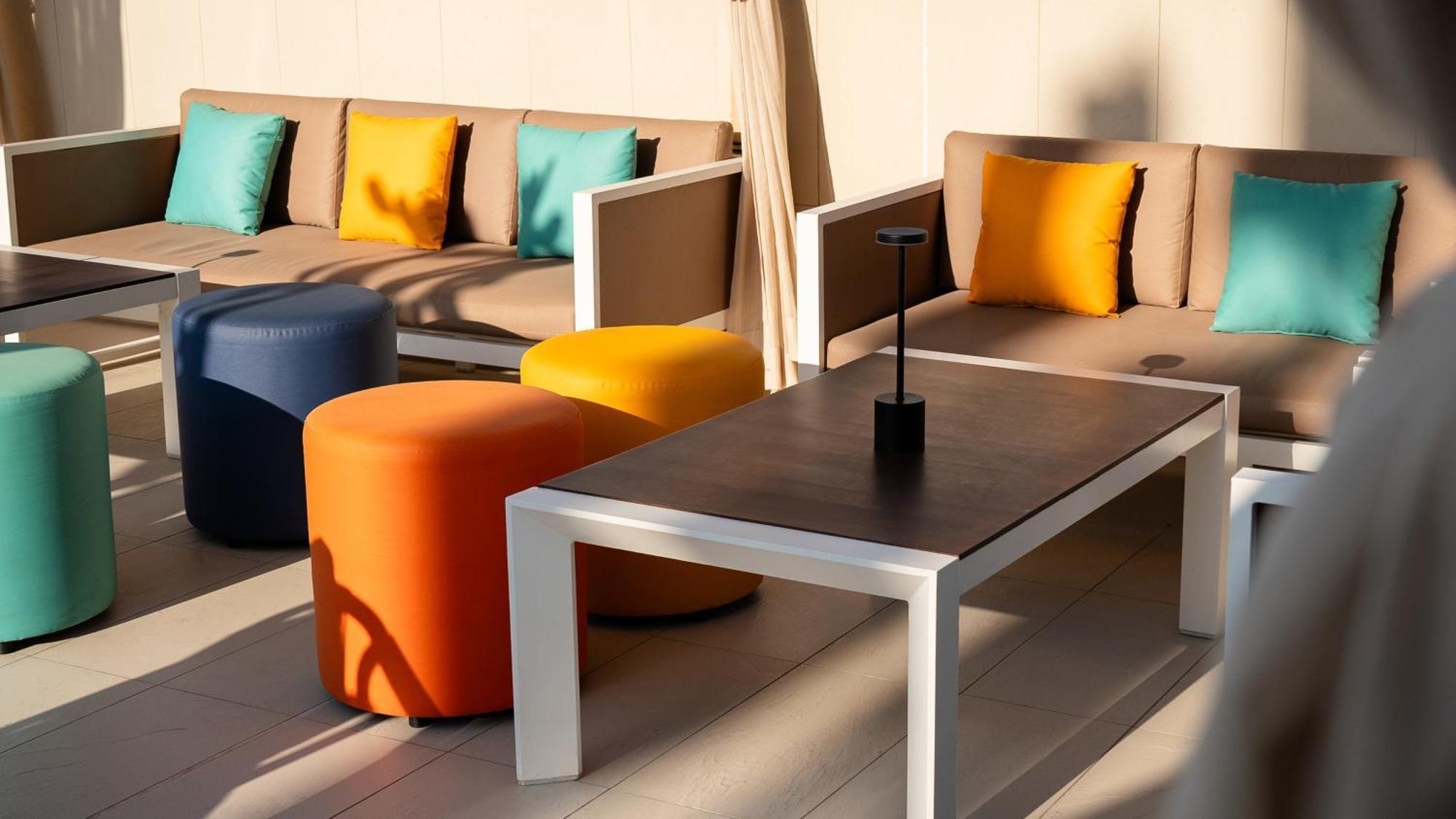 Holiday Inn Dubai Al Barsha By Ihg Εξωτερικό φωτογραφία